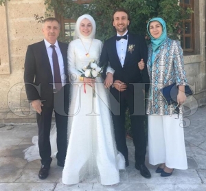 Zeliha ile Emre Can’ın en mutlu günü Zeliha ile Emre Can’ın en mutlu günü